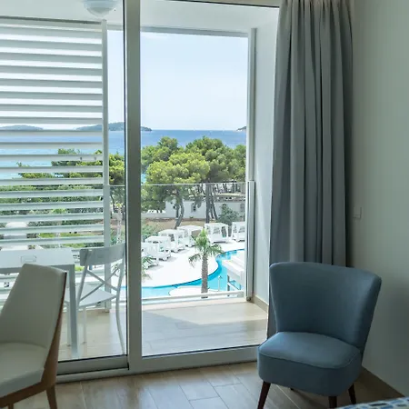 Amadria Park Jure 4* شيبينيك