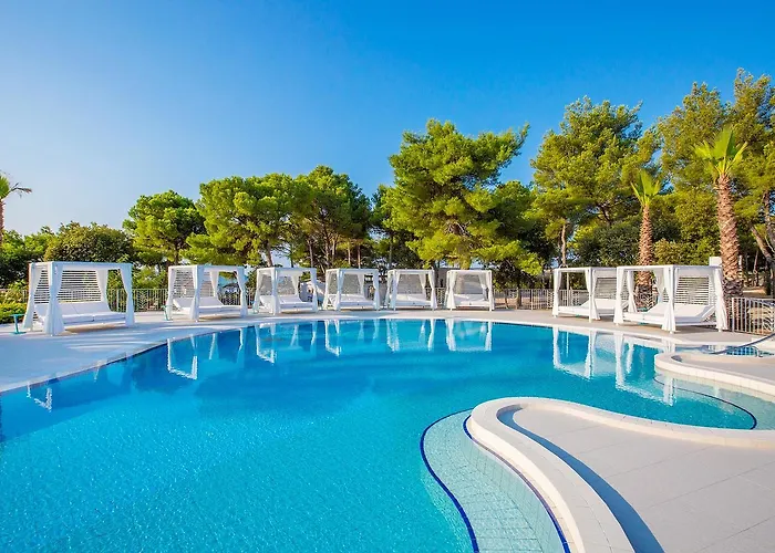 Amadria Park Jure 4*